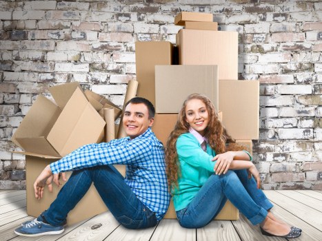 Local removals team planning a move in Earls Court streets
