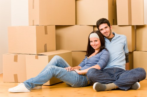 Organised packing supplies for flats and offices near Earls Court
